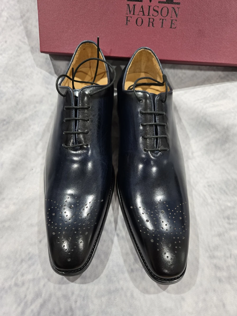 Maison Forte navy blue wholecut oxford dress shoes